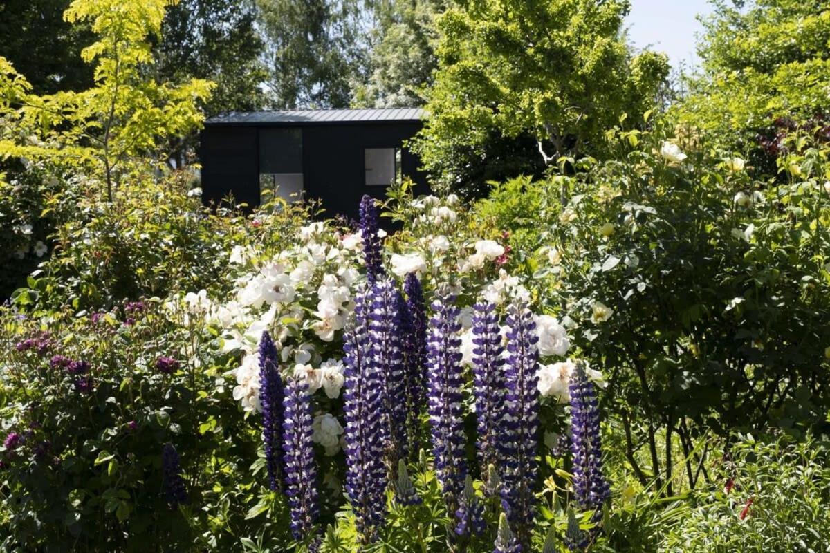 Villa Tiny Away Benger Garden 2 By Tiny Away Millers Flat Exterior foto