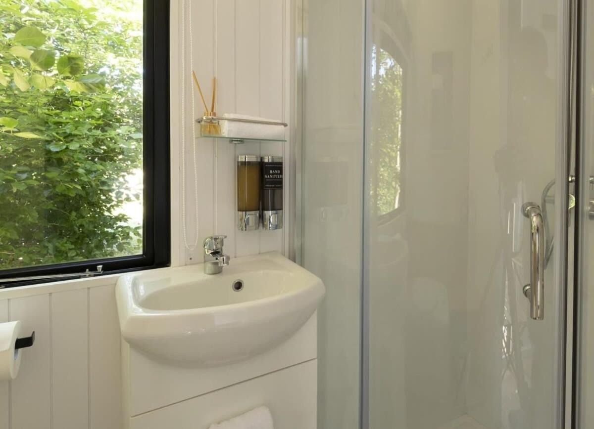 Villa Tiny Away Benger Garden 2 By Tiny Away Millers Flat Exterior foto